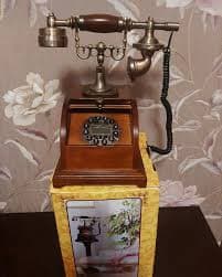 Qədim telefon